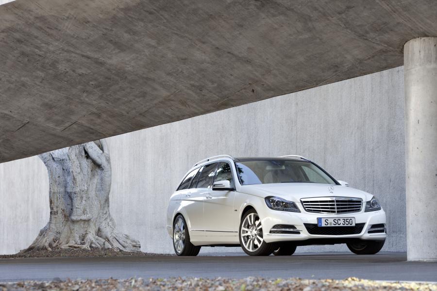  Mercedes-Benz C350 CDI Station Wagon 2011 года  (фото 18 из 21)